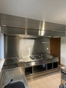 professionele keuken van cafe de rust